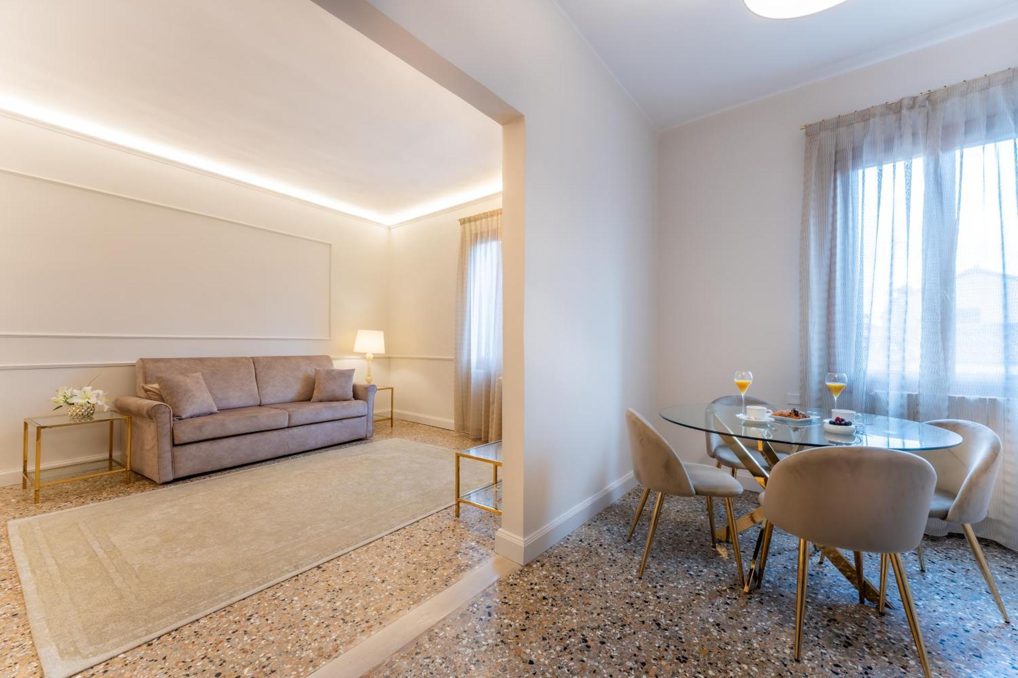 San Vio Palace Luxury Apartments Venise Extérieur photo