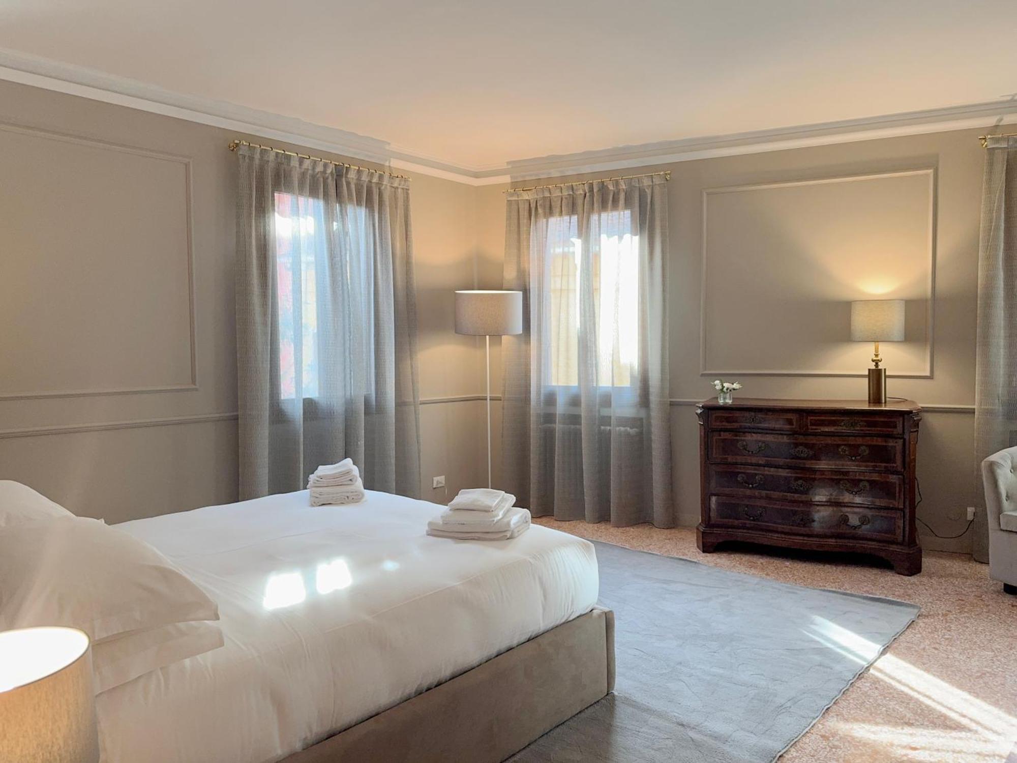 San Vio Palace Luxury Apartments Venise Extérieur photo