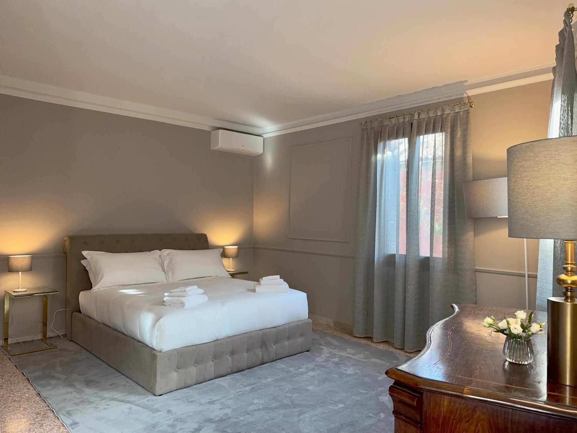 San Vio Palace Luxury Apartments Venise Extérieur photo