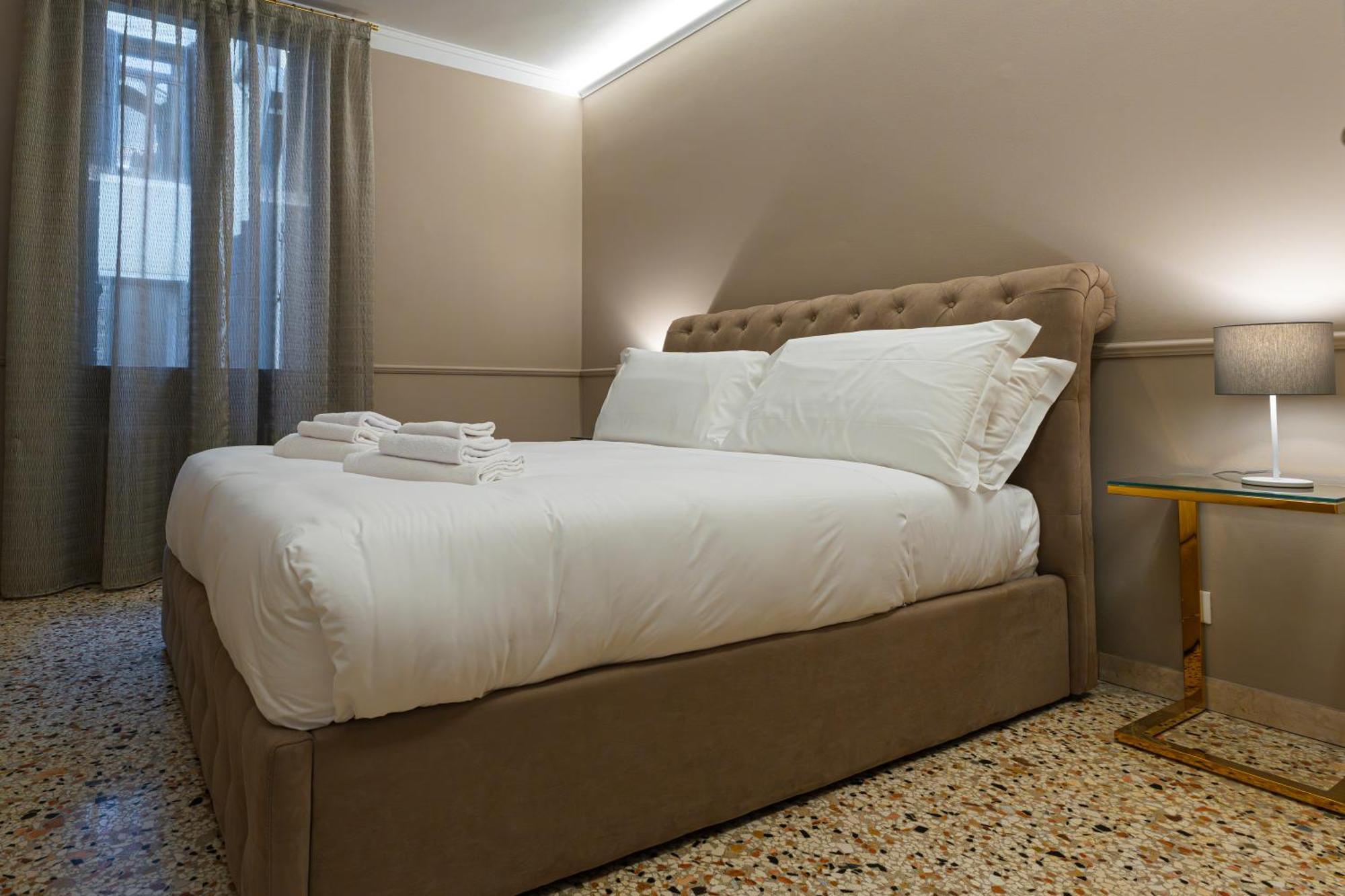 San Vio Palace Luxury Apartments Venise Extérieur photo